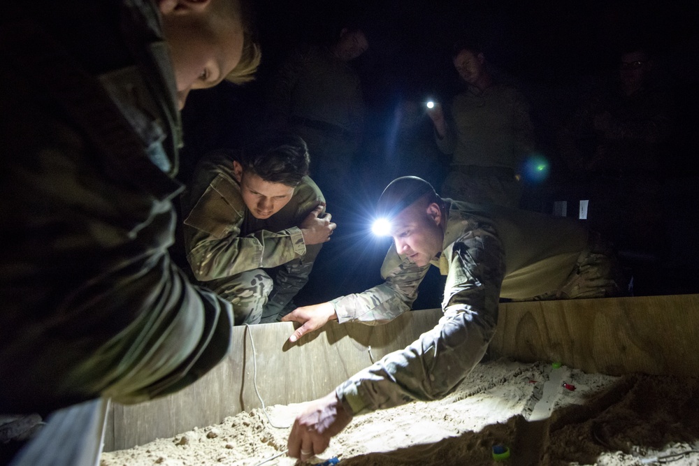 DVIDS - Images - EOD and SFS perform joint Multifunction Airman ...