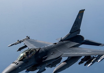28th EARS refuels Fighting Falcons over Afghanistan