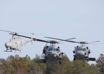 MH-60S and MQ-8B conduct hover checks