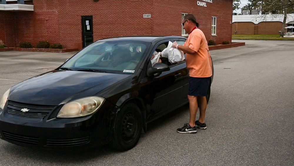 Food service supports school-age-children during Camp Lejeune, New River school closures