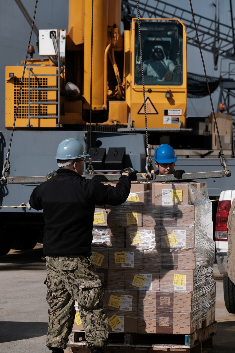 USNS Comfort (T-AH 20) Prepares for Deployment