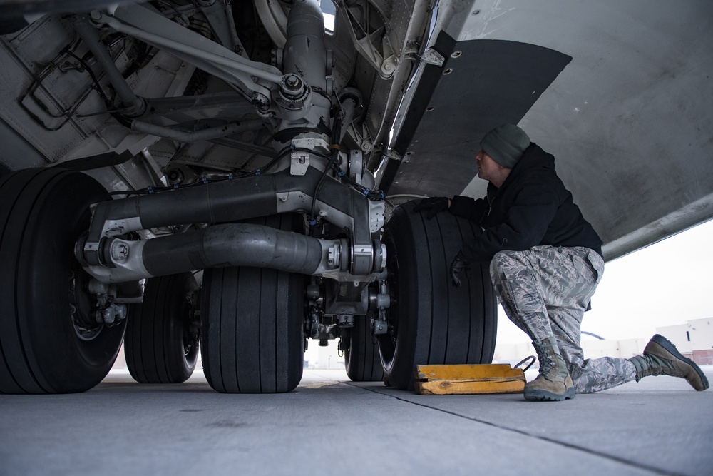 Landing gear inspection