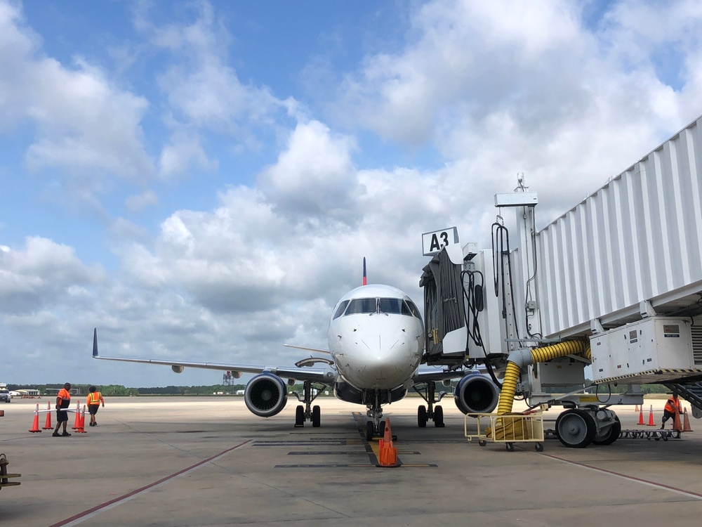 Florida National Guard Assists Florida Department of Health in Airport