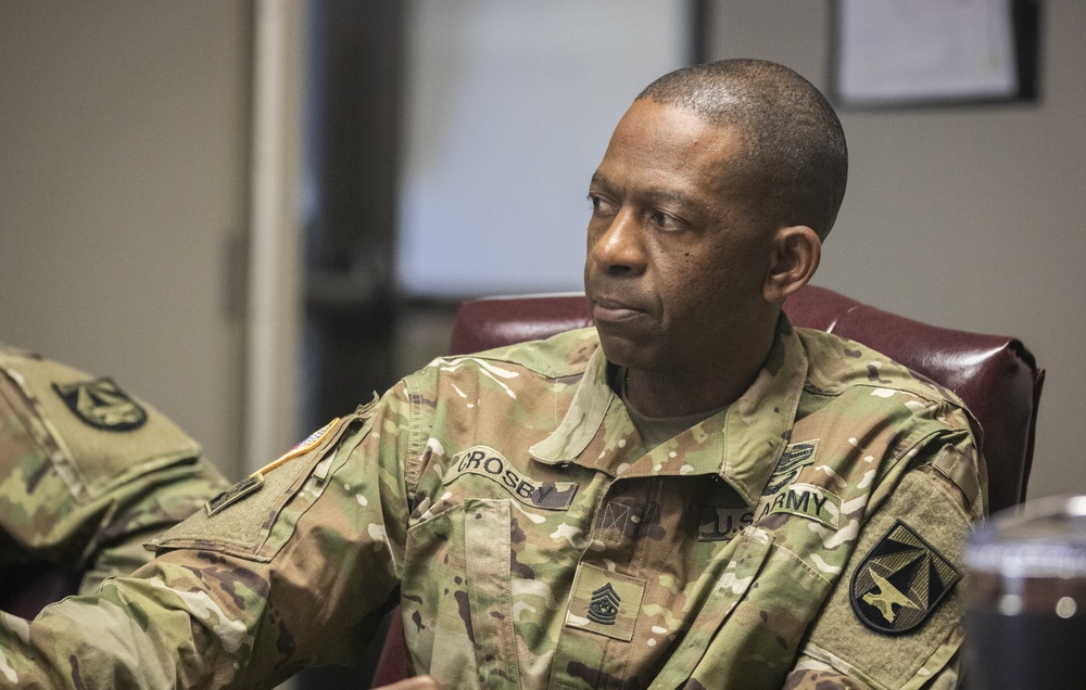 CSM Mike Crosby Visits the Fort Gordon Aviation Center of Excellence