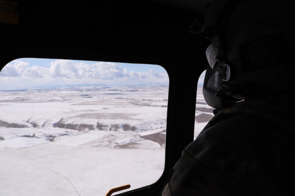 All-female flight crew conducted for Women’s History Month, first in decade