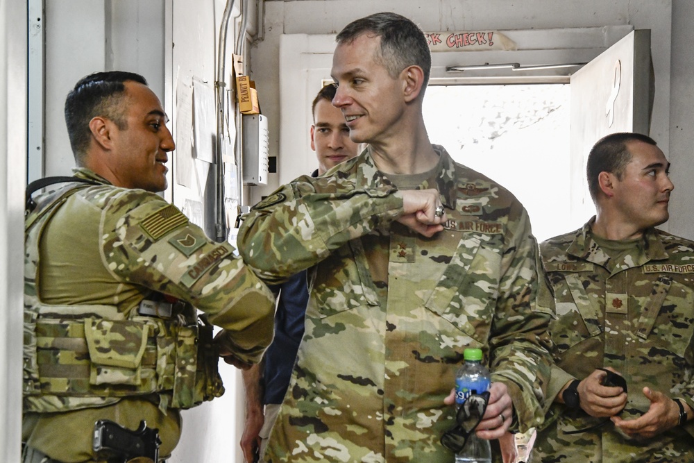 Maj. Gen. Alexus Grynkewich visits Cargo City Airmen