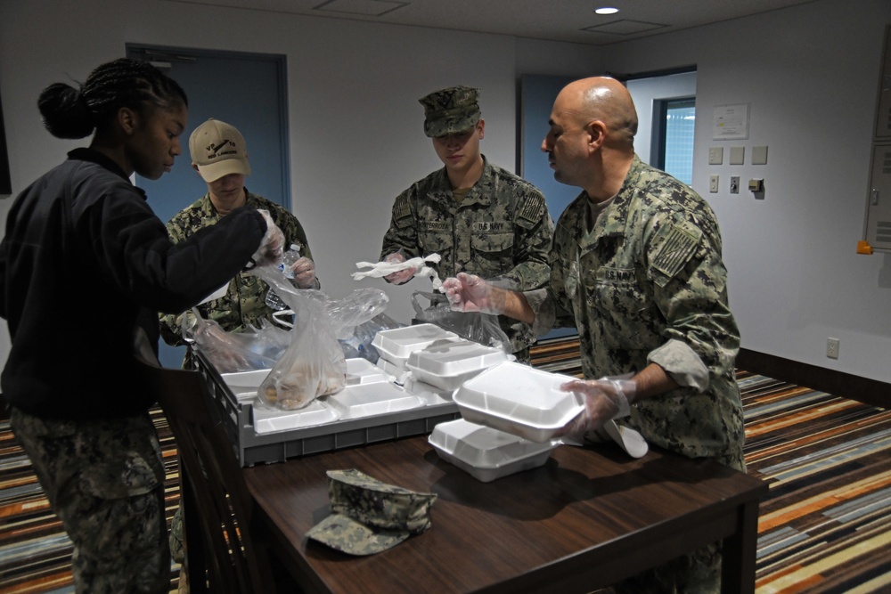 VP-10 Delivers Meals to ROM Personnel