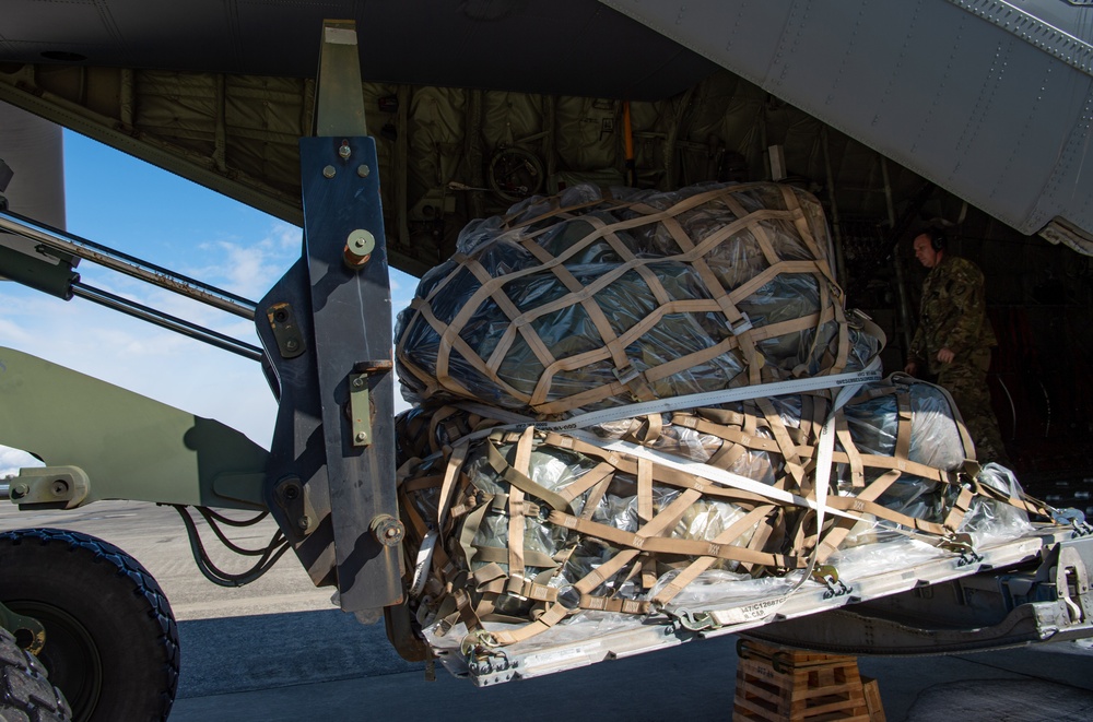 627 Hospital Center arrives at McChord Field