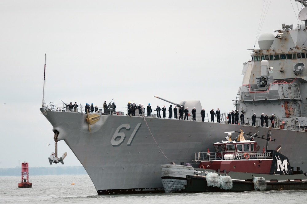 USS Ramage (DDG 61) Returns to Naval Station Norfolk