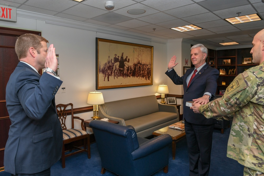 34th Under Secretary of the Army Swears-In