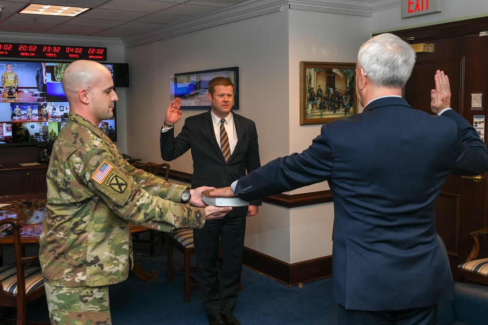 34th Under Secretary of the Army Swears-In