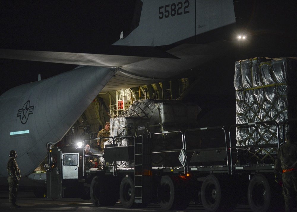 Ramstein AB delivers medical supplies to Italy
