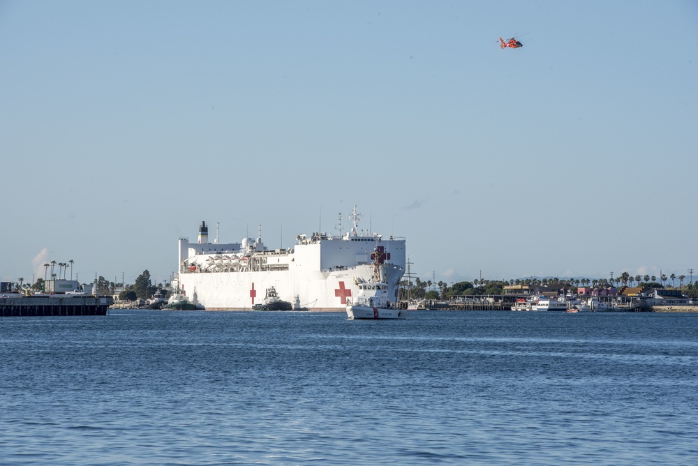 USNS Mercy Arrives in LA