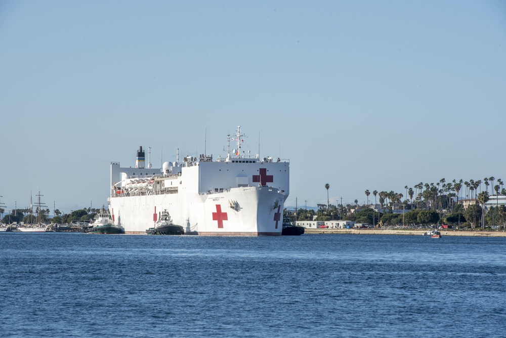 USNS Mercy Arrives in LA