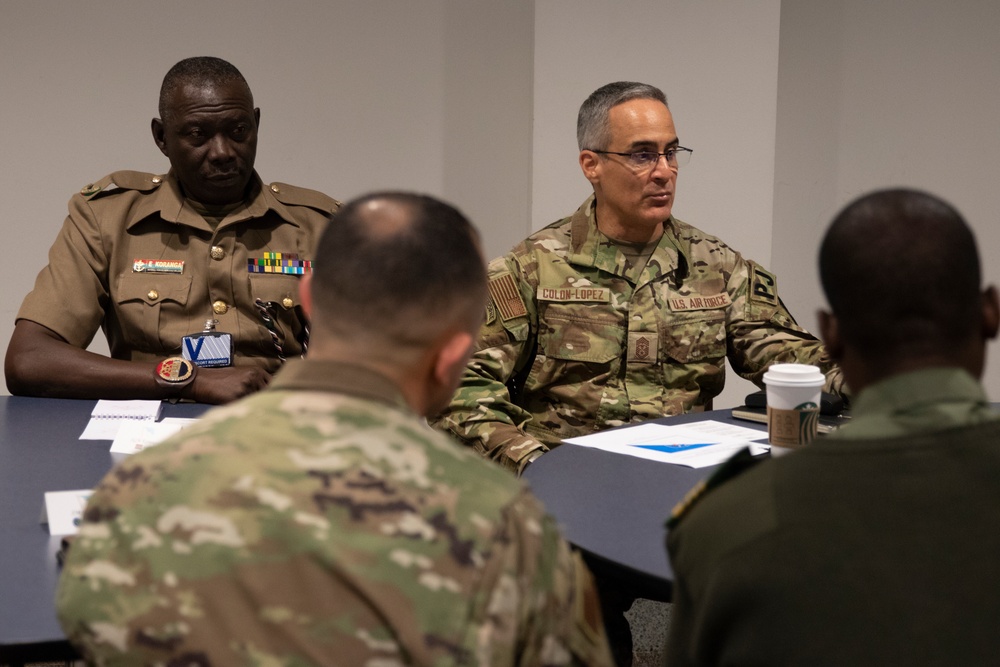 African Leaders Visit the Pentagon