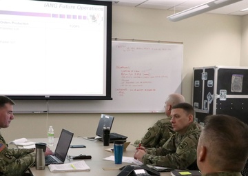 Iowa Soldiers Set Up Operations Cell in Iowa City to Support COVID-19 Response Efforts