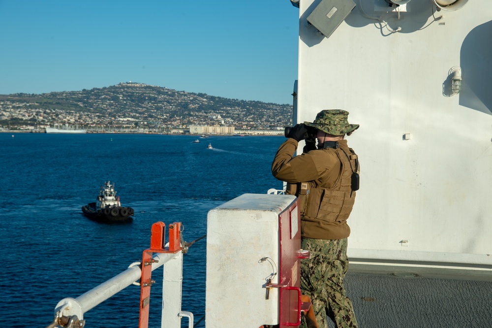 USNS Mercy Arrives at the Port of Los Angeles