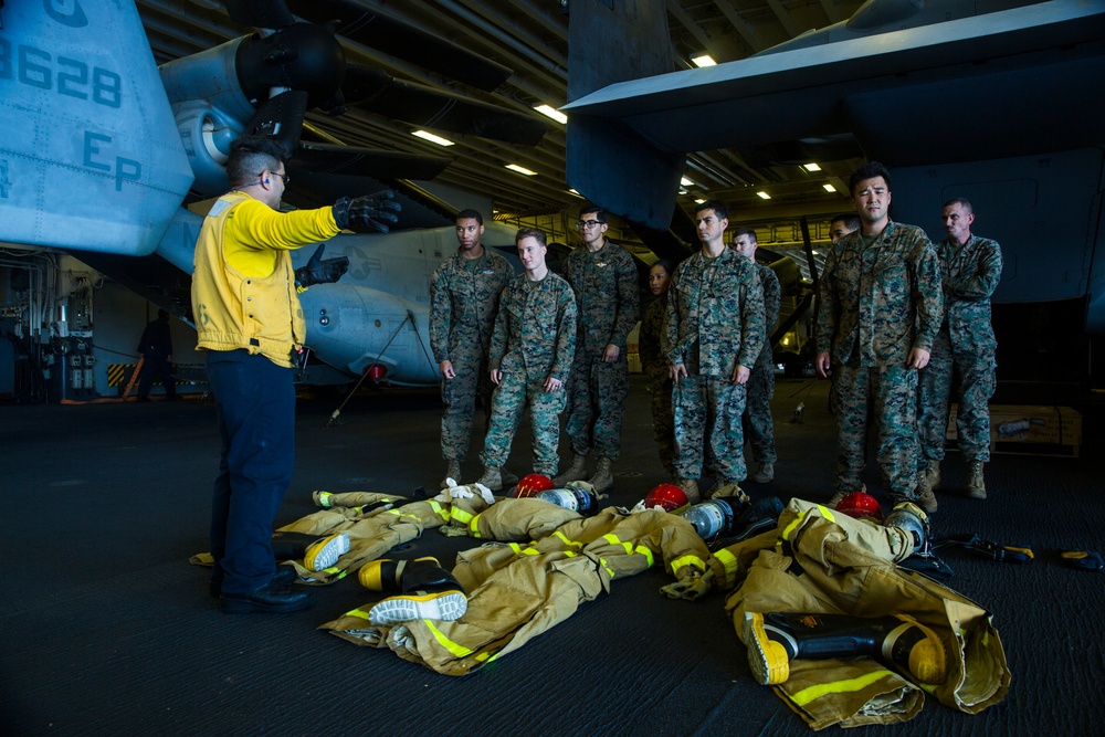 CLB 31, 31st MEU Marines participate in firefighting demonstration