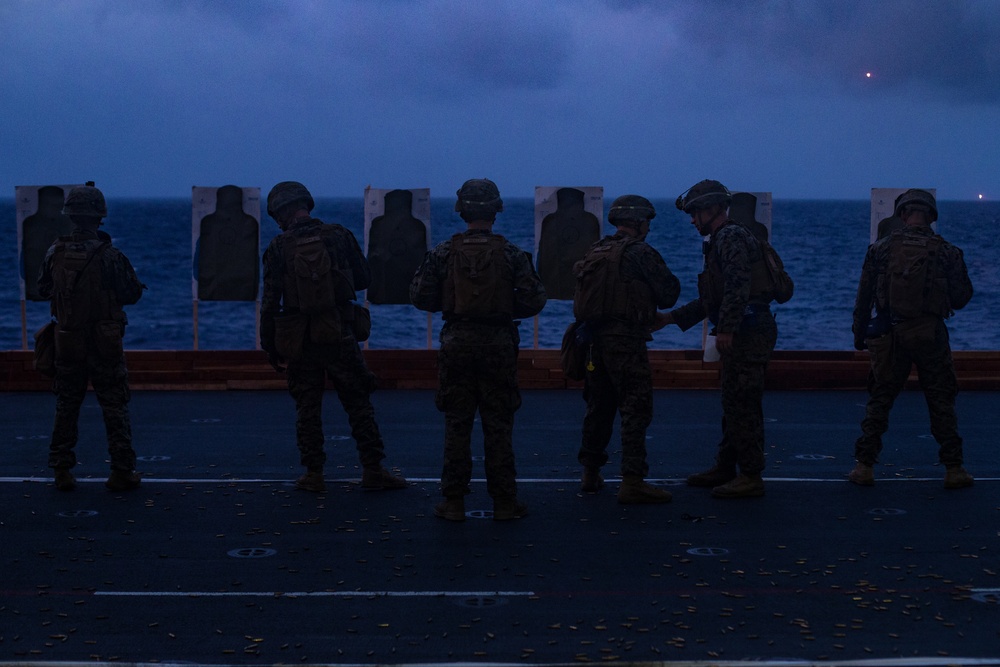 Marines with BLT 1/5, 31st MEU participate in a misfire and malfunction range