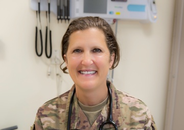 LTC Dana Lonis for Women's Month at United States Military Hospital-Kuwait