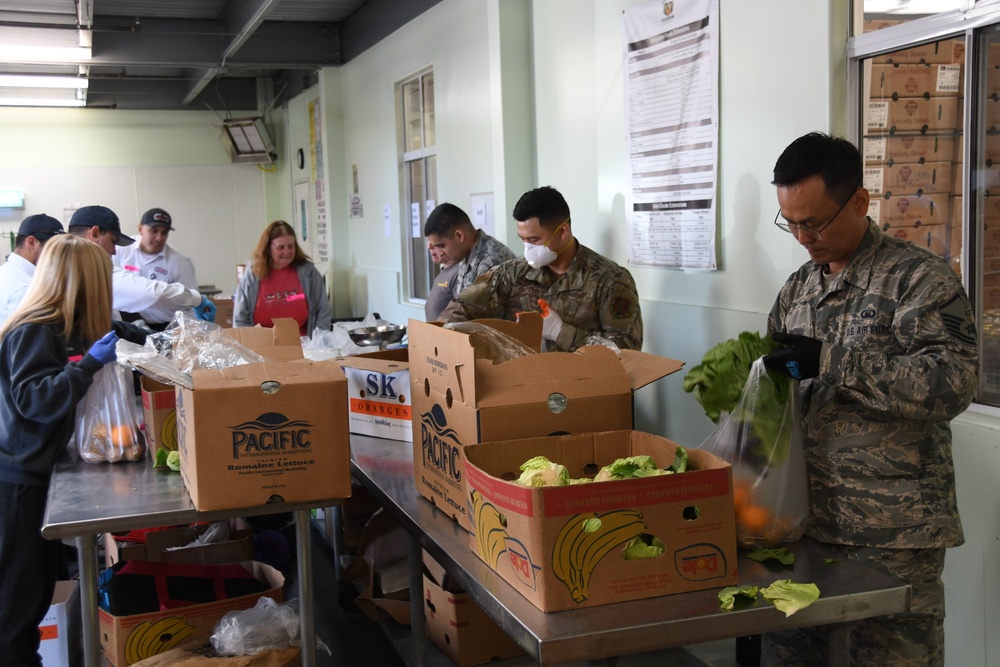 146th Airlift Wing mobilizes to support the Food Bank for Monterey County in Santa Maria