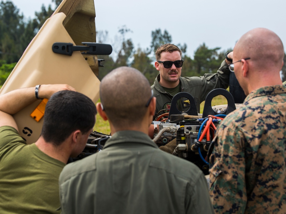 31st MEU Combined Anti-Armor Team supports forward arming and refueling point