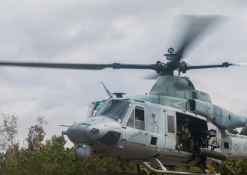 31st MEU Combined Anti-Armor Team supports forward arming and refueling point