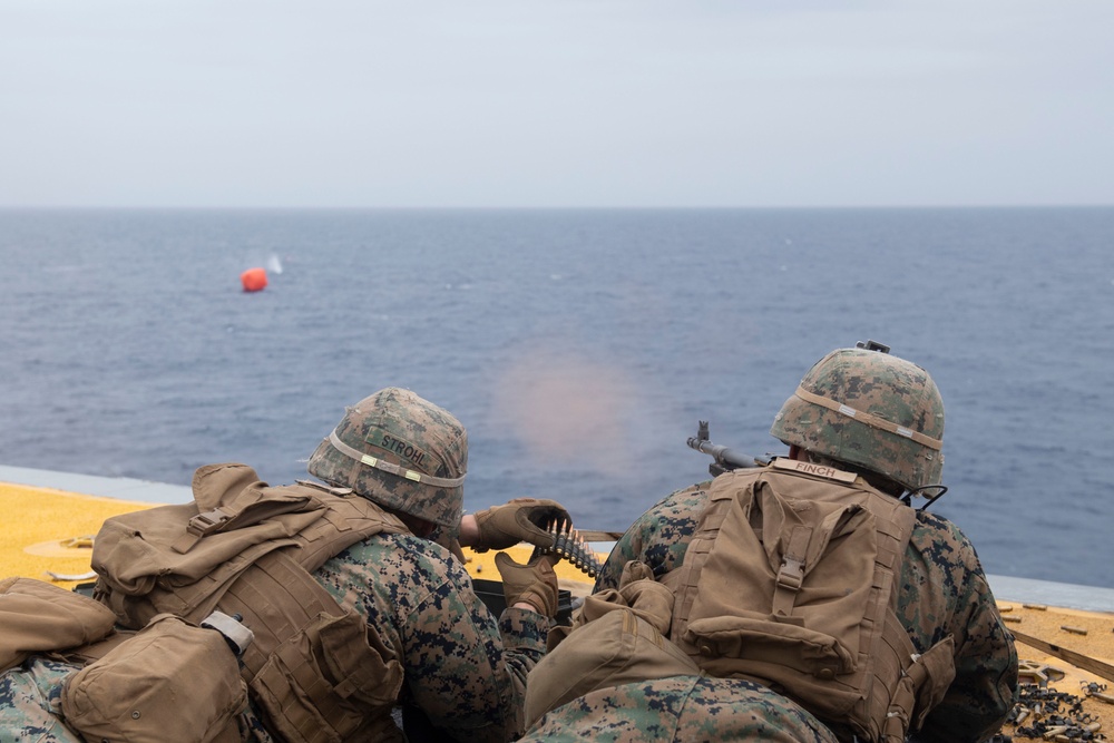 USS America, 31st MEU Conduct Live Fire Exercise