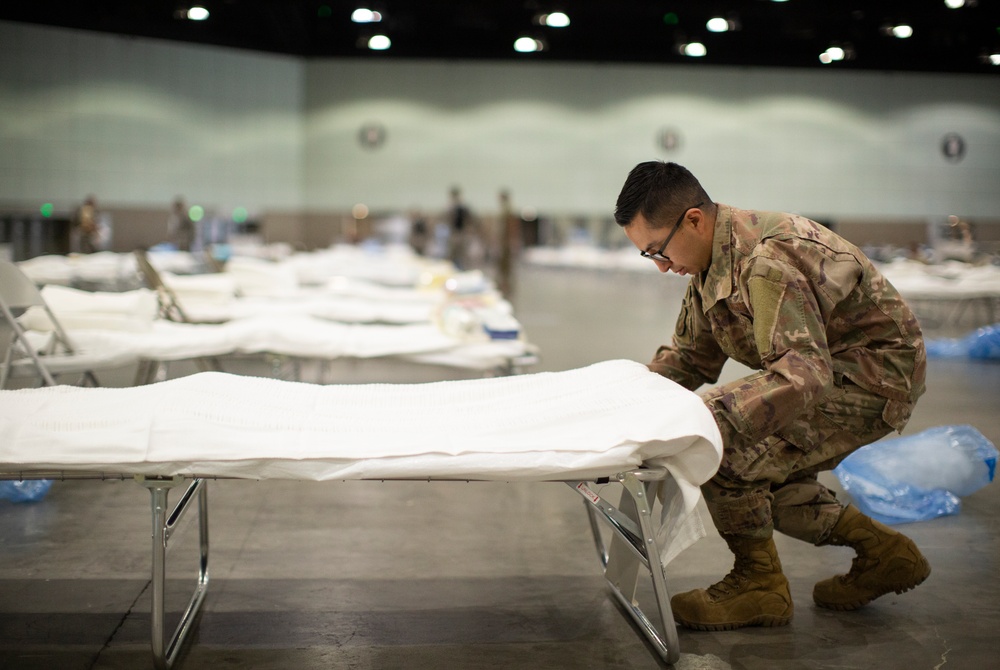 Airmen set up Federal Medical Station in Los Angeles