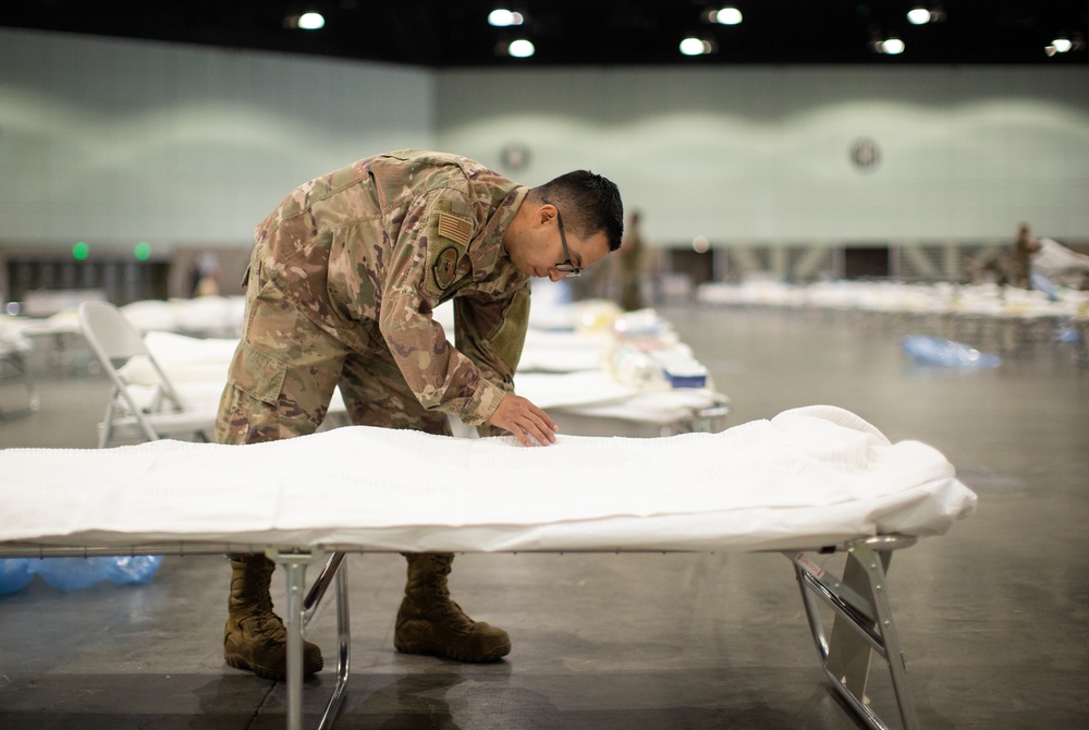 Airmen set up Federal Medical Station in Los Angeles