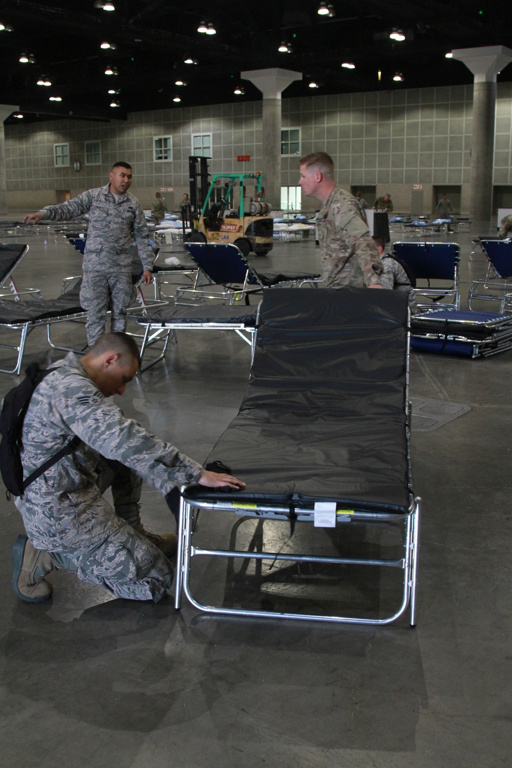 Airmen with the 146th Airlift Wing set up a federal medical station to aid COVID-19 response in Los Angeles