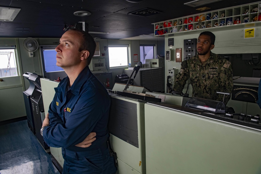 USNS Comfort Transits to New York City