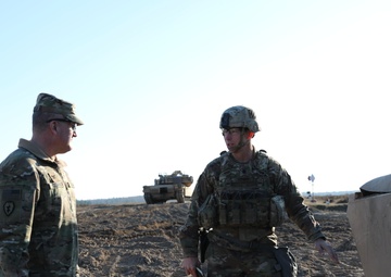 1st Infantry Division (FWD) leadership visits Soldiers at DPTA