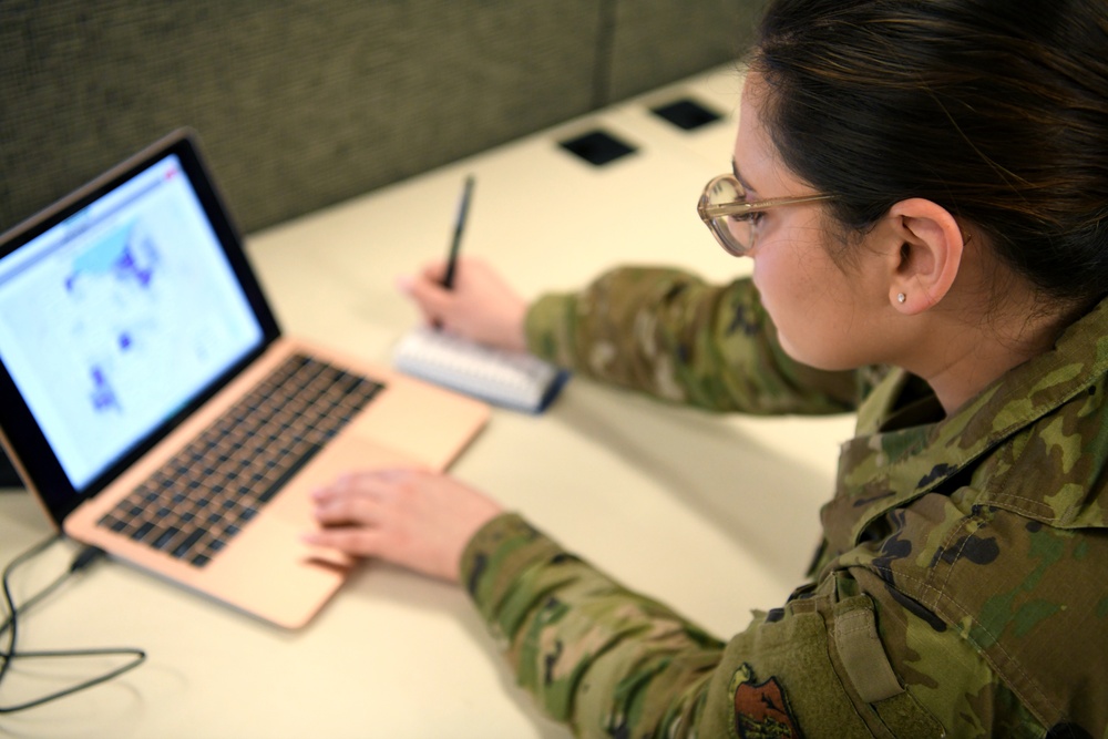 178th Wing analysts serve Ohioans in response to COVID19