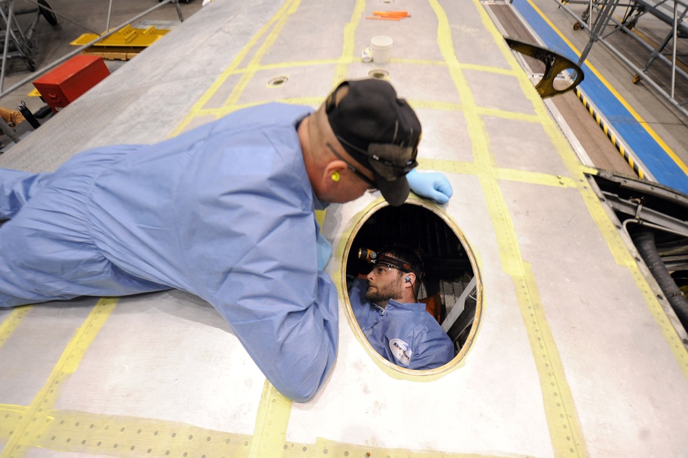 Air Force researchers developing wearable agent detector to improve aircraft maintainer safety