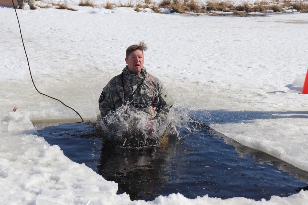 Fort McCoy, Wisconsin, training, cold-water immersion training, Cold-Weather Operations Course, CWOC, winter warfare training, winter training