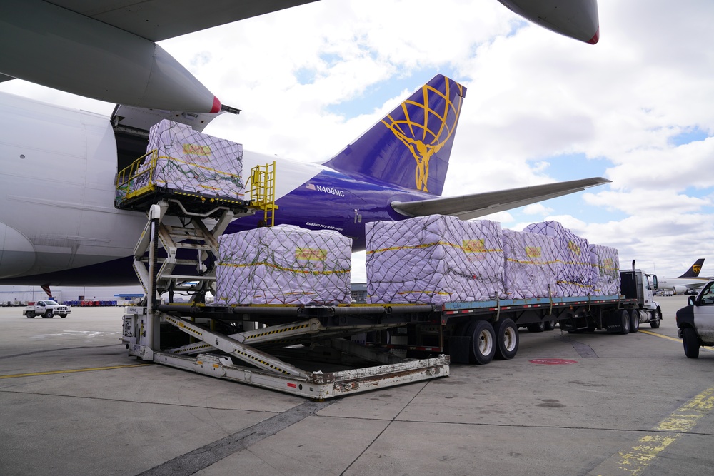 DVIDS - Images - FEMA Air Bridge Delivers supplies to Chicago O'Hare ...