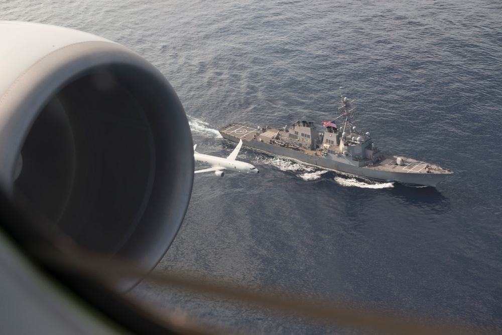 P-8A, Guided-Missile Destroyer Photo Exercise