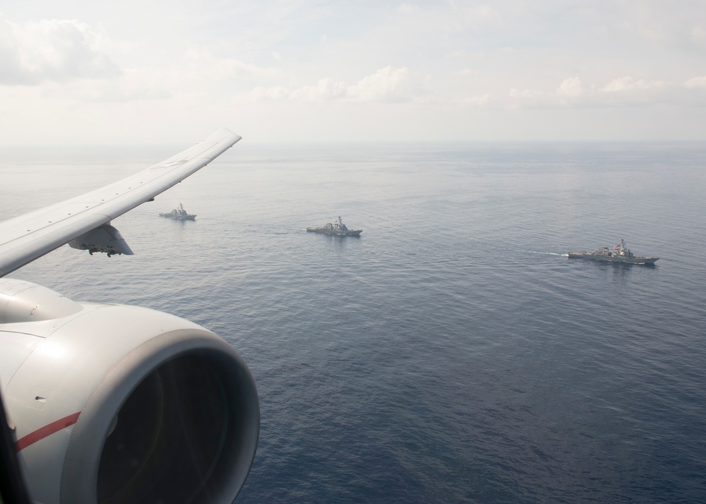 P-8A, Guided-Missile Destroyer Photo Exercise