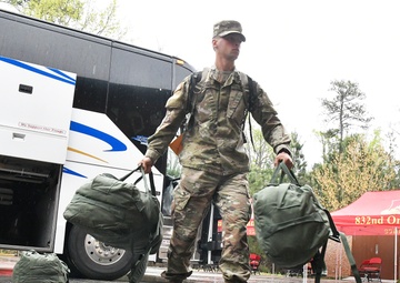 Advanced Individual training troops transported to Fort Lee under stringent medical guidelines