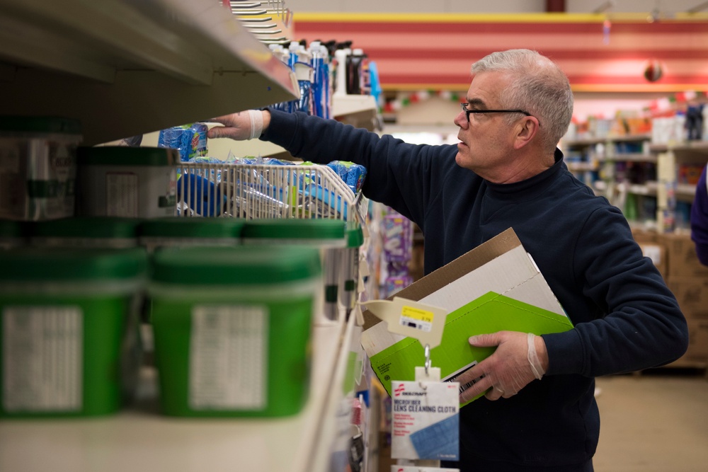 501st Combat Support Wing volunteers restock commissary