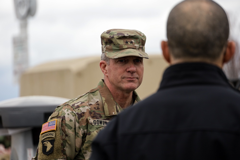 Secretary of the Army Visits FedEx Screening Site
