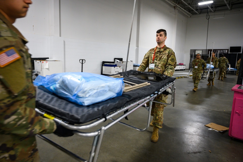 DVIDS - Images - New Jersey National Guard Soldiers assist in set up of ...