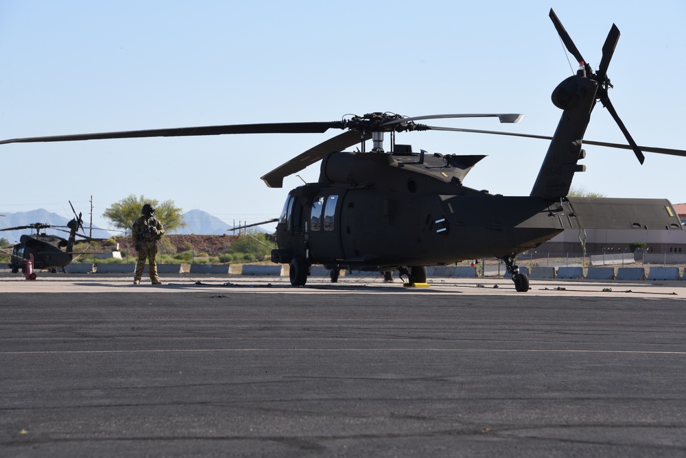 AZNG Medical Personnel Take PPE to Chinle, Ariz.