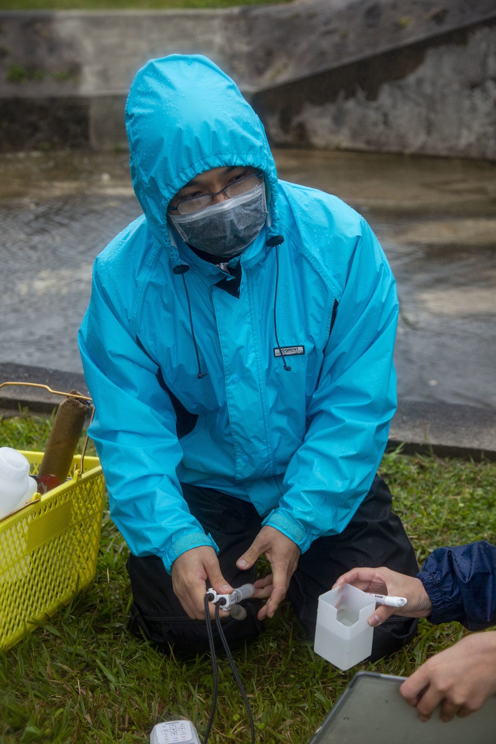 Okinawa Government and Marine Corps Conduct Water Sampling