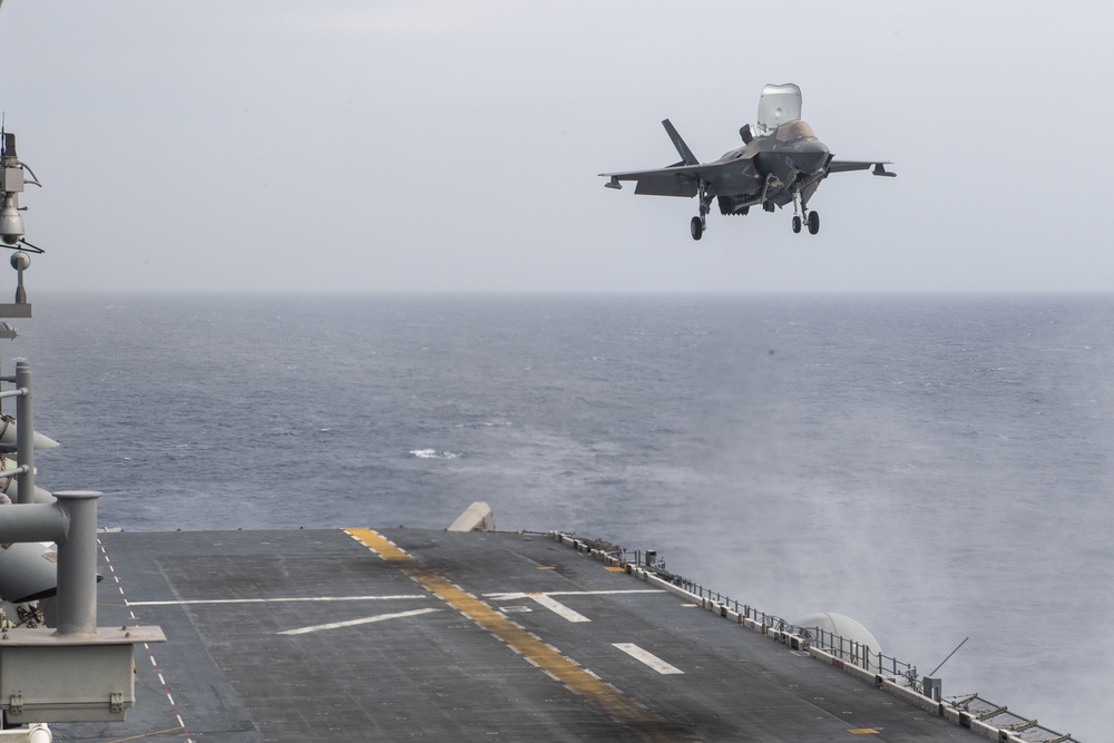 USS America, 31st MEU Conduct Flight Operations