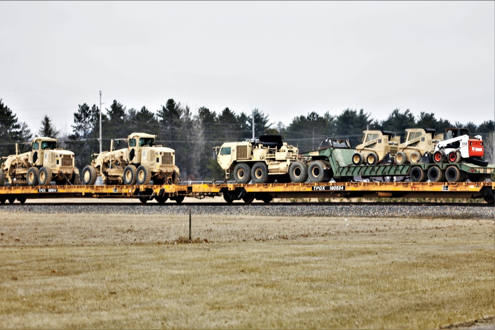 Fort McCoy supports rail movement for deploying Reserve unit
