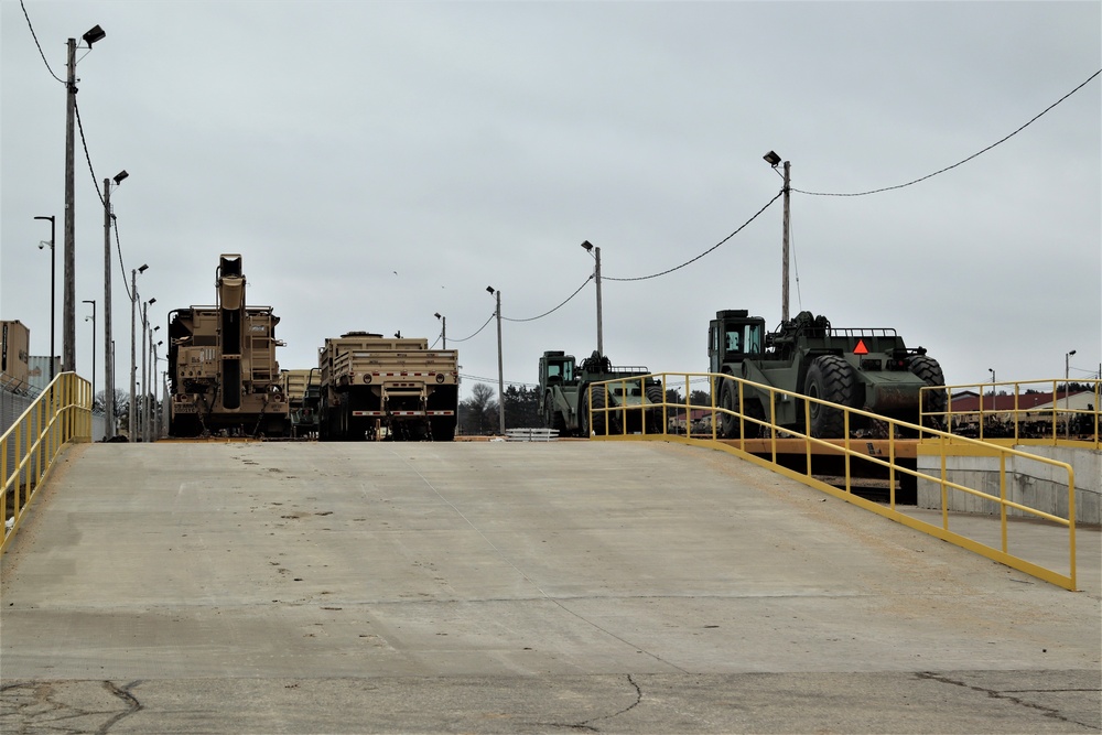 Fort McCoy supports rail movement for deploying Reserve unit