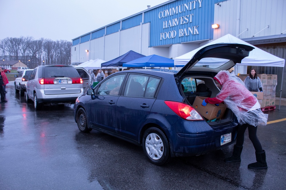 Indiana National Guard helps feed local community in need during COVID-19 response