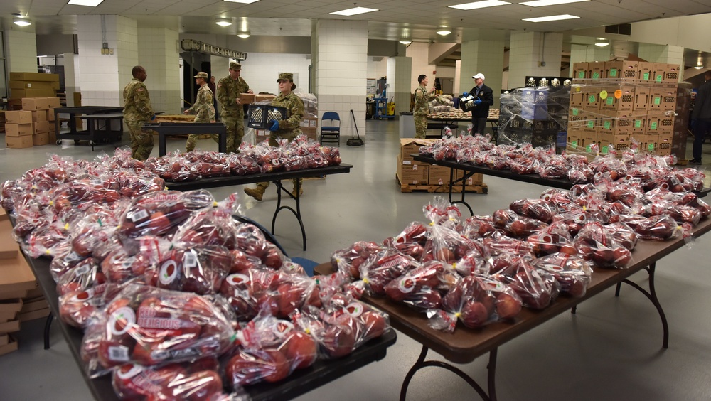 Soldiers help Albany County feed quarantined residents